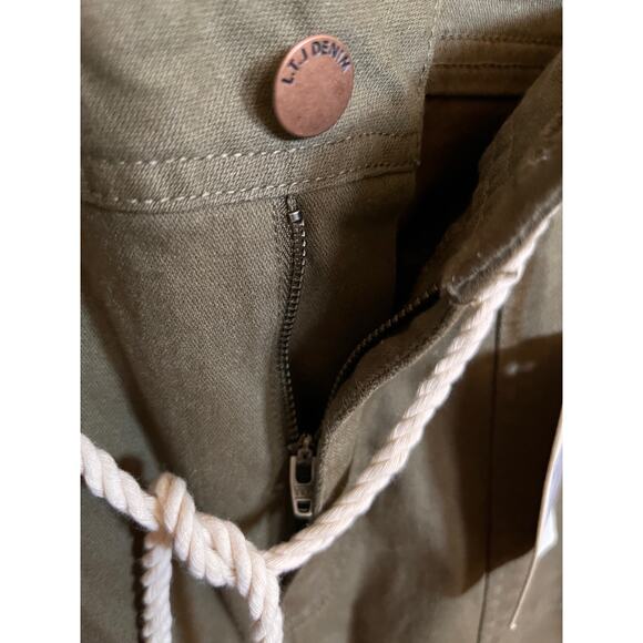 L.T.J. Letter To Juliet Women's Crop Zip Ankle Utility Joggers in Moss Sz L NWT - Picture 8 of 13
